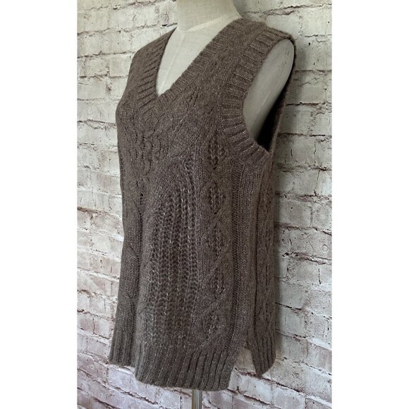 Vero Moda Briella Sleeveless V Neck Cable Knit Sweater Vest Brown Size S NEW - Picture 3 of 5